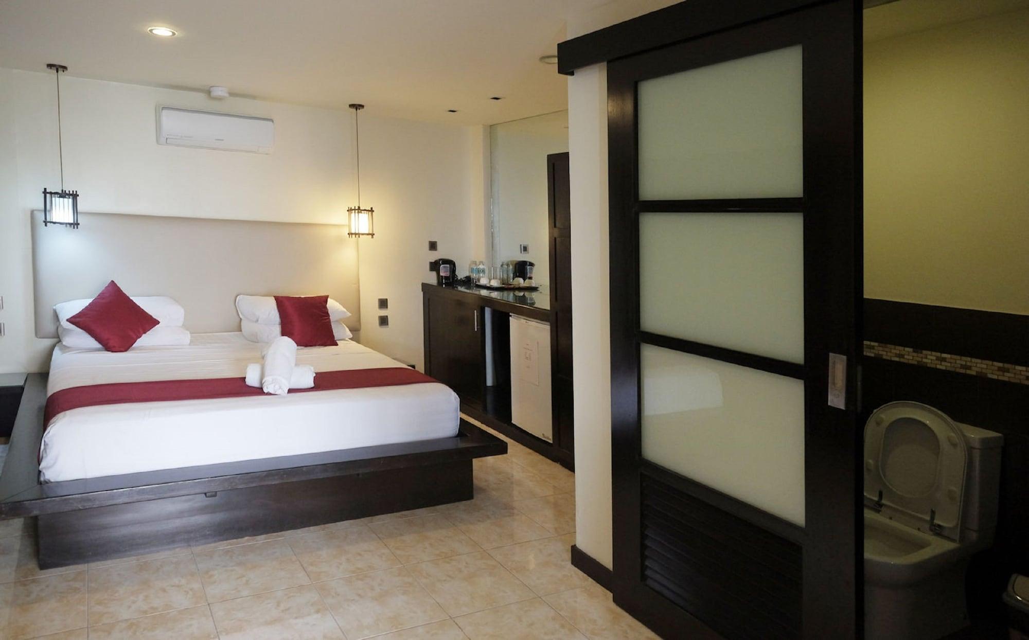 Cliffside Resort Panglao Luaran gambar